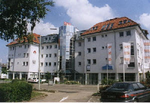 Wohnbau - Hotel/Handelszentrum
